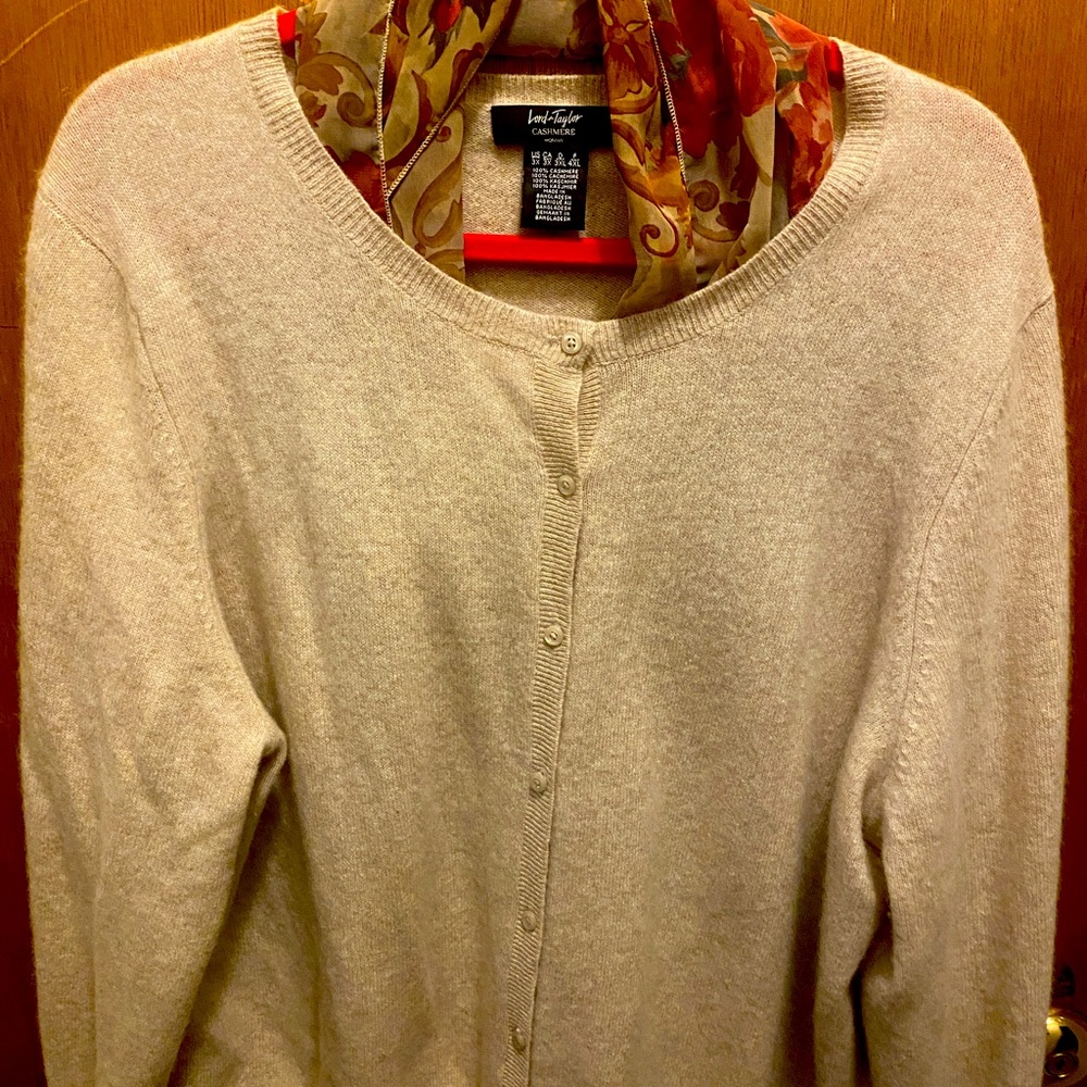 Lord and Taylor cashmere sweater size 3X